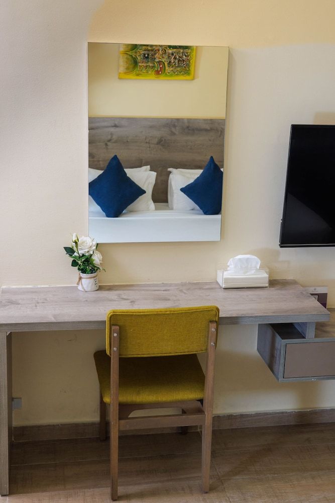 Silver Moon Hotel Deluxe Double or Twin Room 6