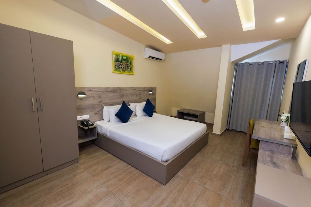 Silver Moon Hotel Deluxe Double or Twin Room 4