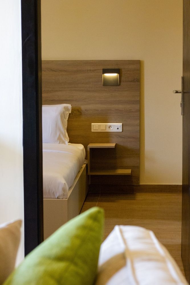 Silver Moon Hotel Family Suite 4