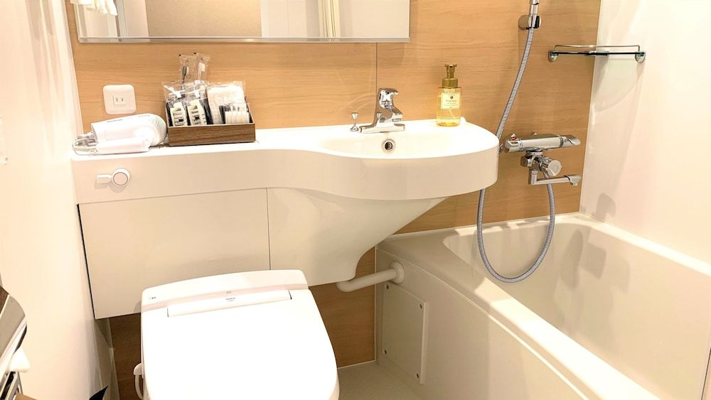 Henn na Hotel Kanazawa Korinbo Double Room 4