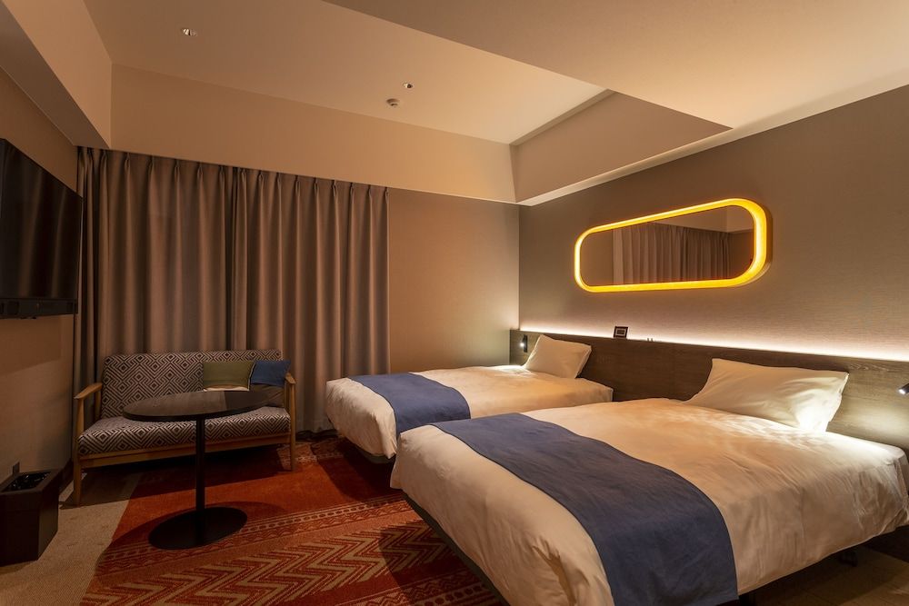 Universal Twin Room