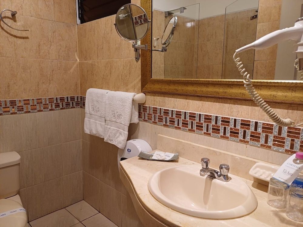 undefined Hotel Vila Santa 5