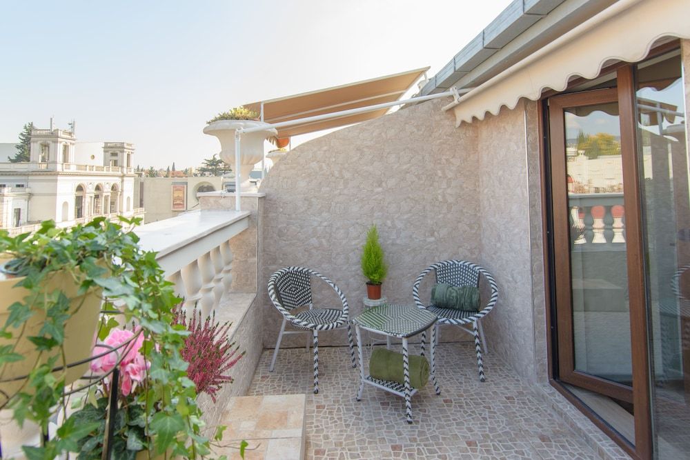 Hotel King David Deluxe Double Room, 1 King Bed, Balcony 8