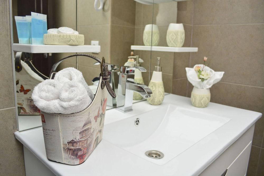 Hotel King David Deluxe Double Room, 1 King Bed, Balcony 13