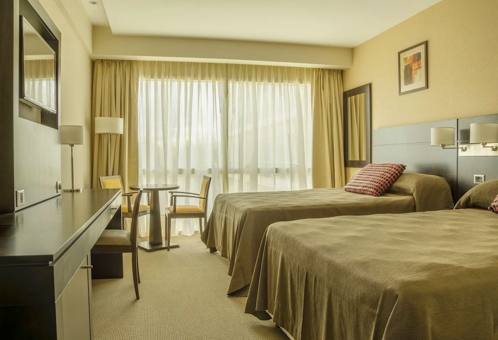 Standard Double Room, 2 Queen Beds
