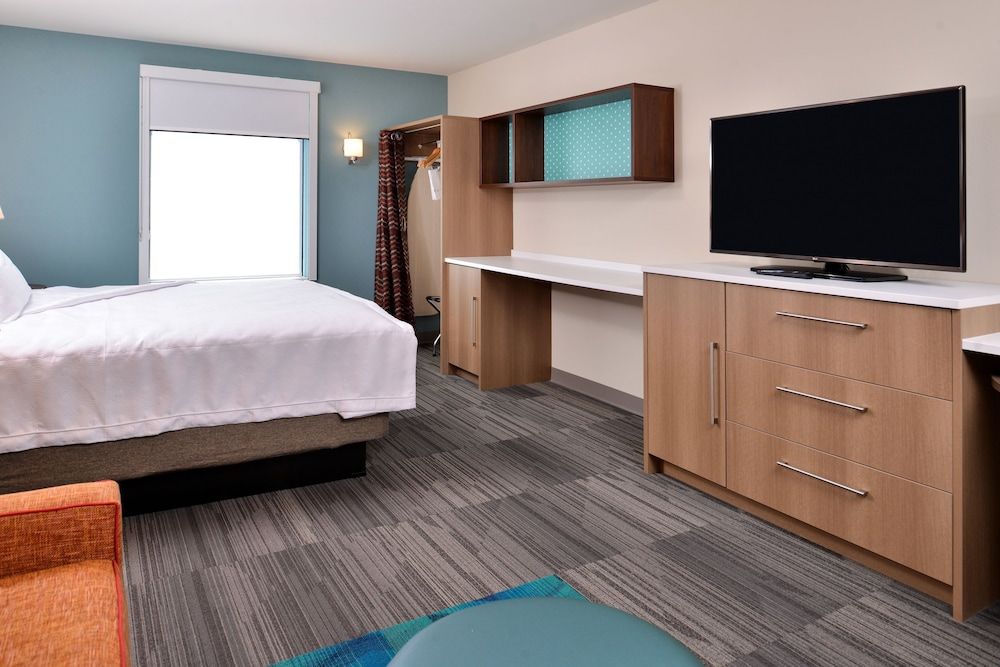 Studio Suite, 1 King Bed, Non Smoking
