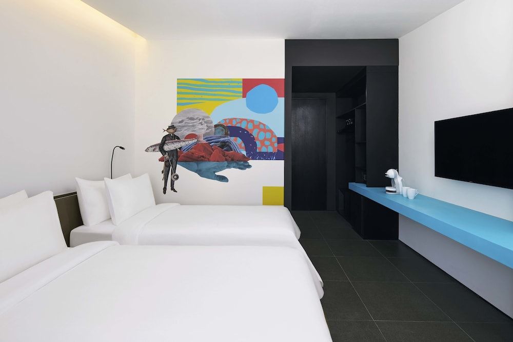 ARTOTEL Gajahmada Semarang Studio 30 2