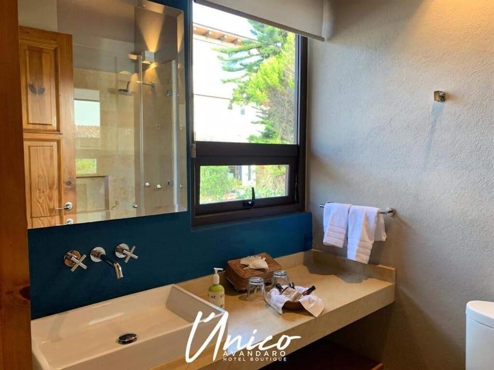 Hotel Boutique Unico Avandaro Standard Room, 2 Queen Beds 7