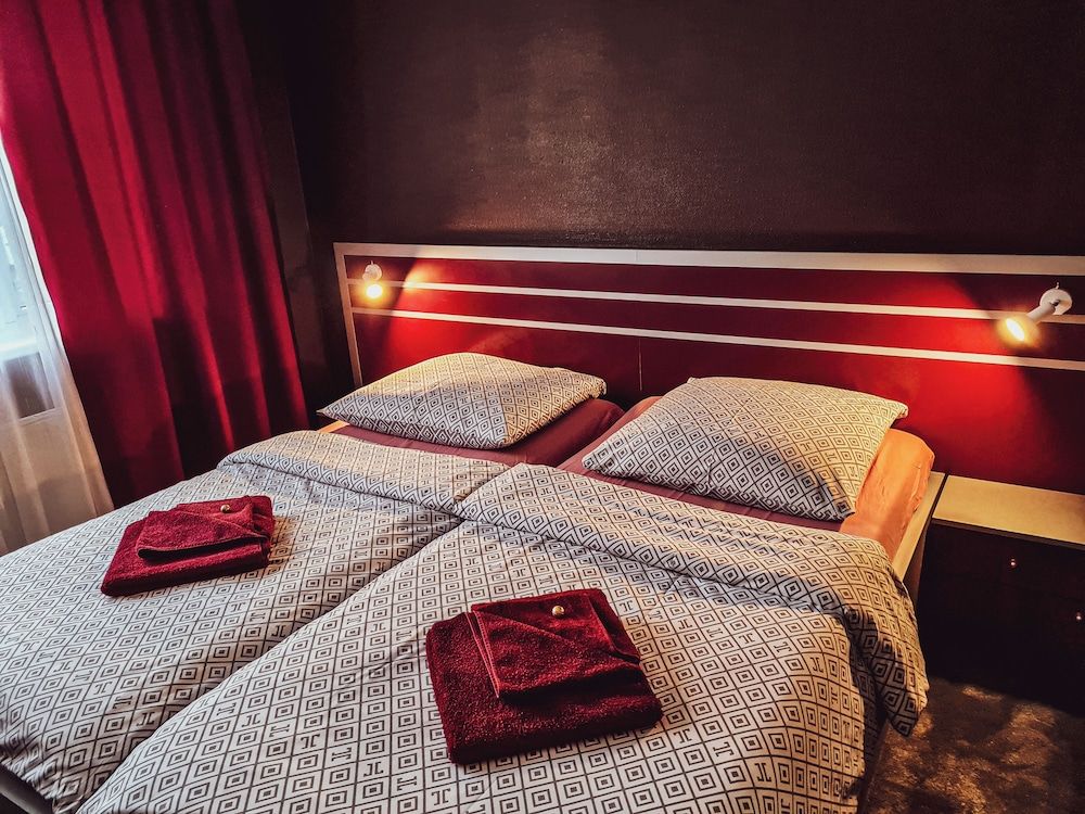 Hotel 108 Double Room 2