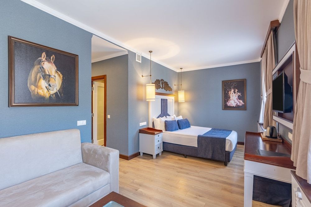 Standard Room, 1 Double or 2 Twin Beds
