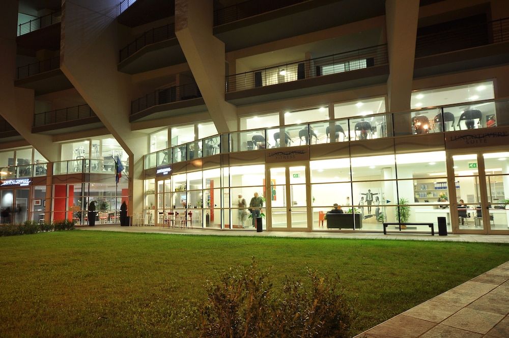 undefined Lungotevere Suite 9