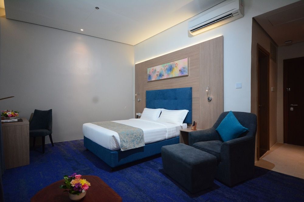 Blue Lotus Hotel Davao Junior Suite
