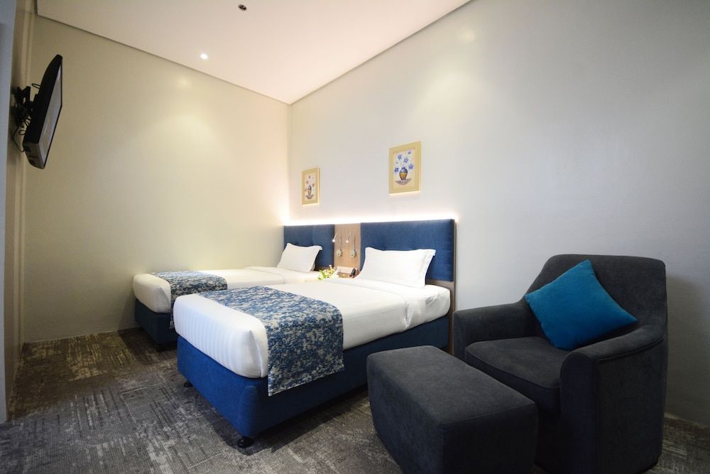 Blue Lotus Hotel Davao Deluxe Twin Room 2