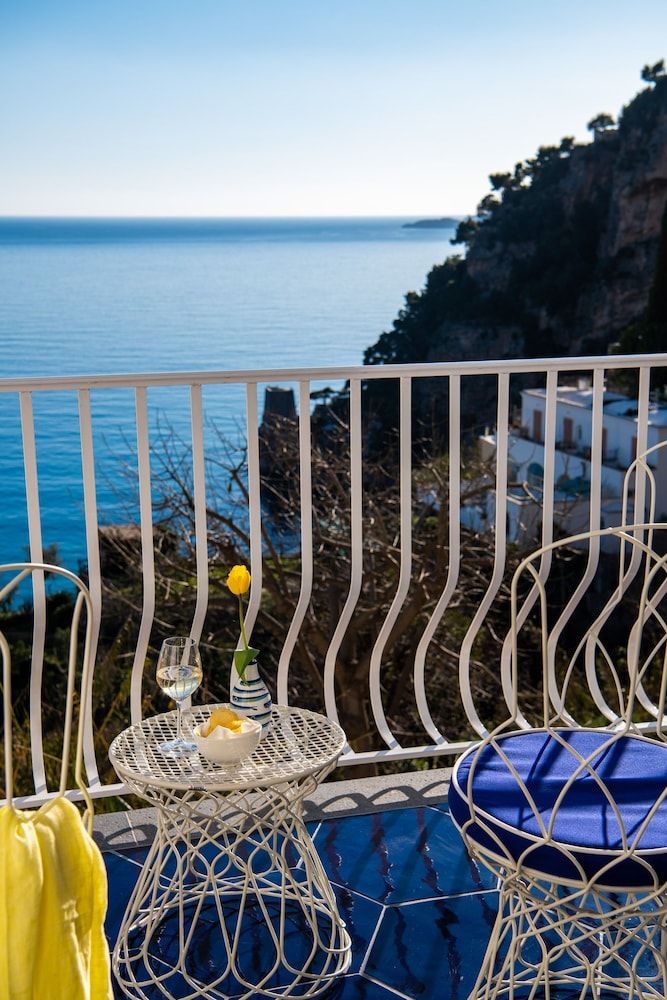 Imperati Suites Junior Suite, Sea View 23