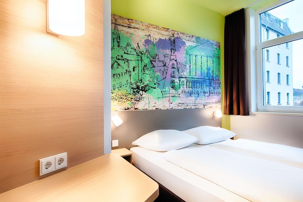 B&B Hotel Kassel-City Double Room 3