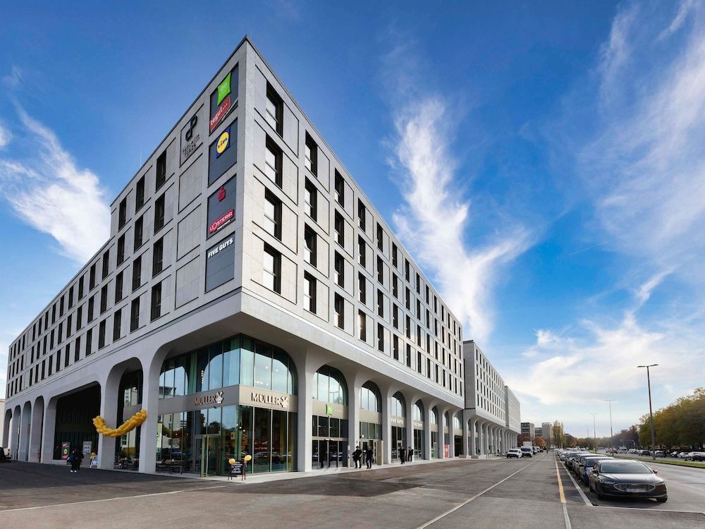 undefined Ibis Styles Muenchen Perlach