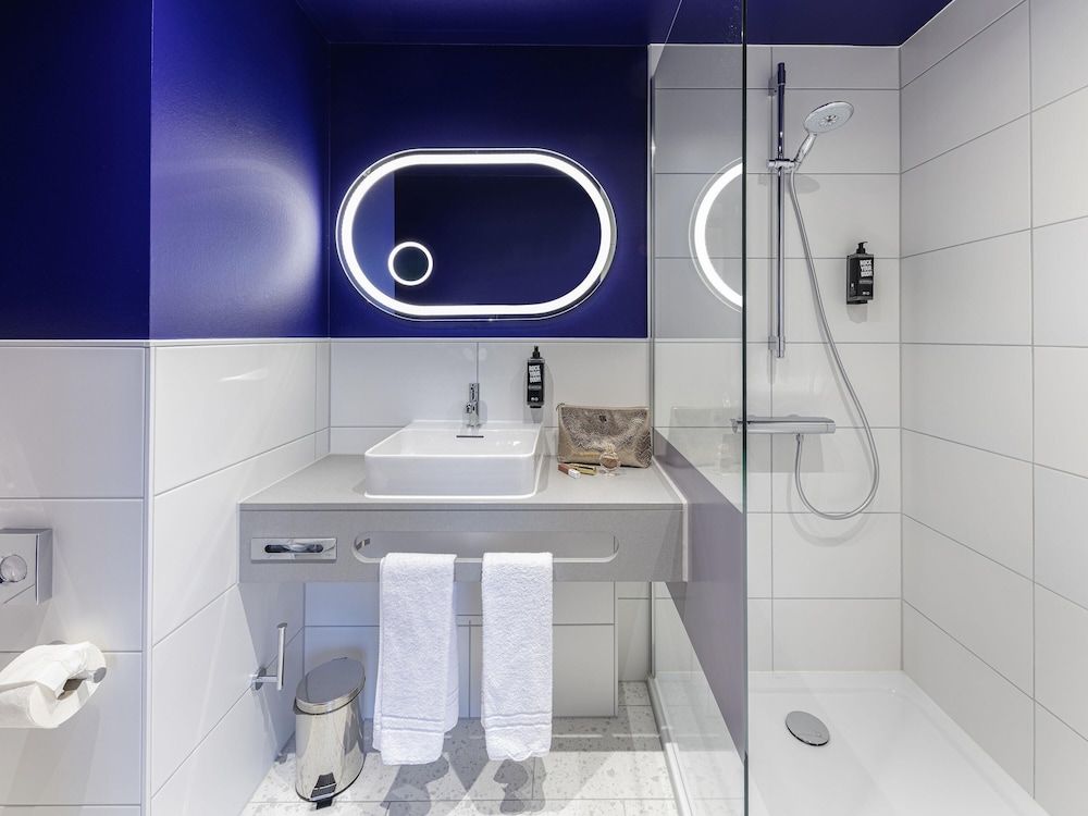 Ibis Styles Muenchen Perlach Standard Room, 1 Double Bed (connecting door) 4