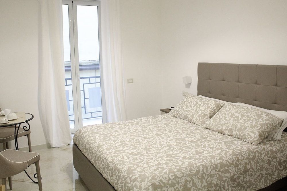 undefined B&B Napolimilionaria 2 8