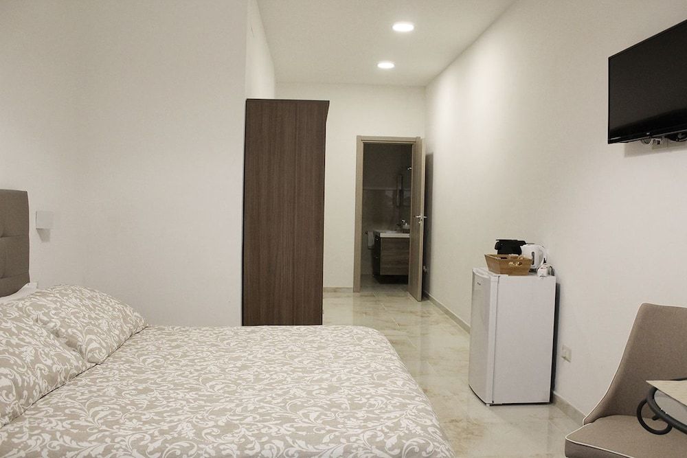 undefined B&B Napolimilionaria 2 9