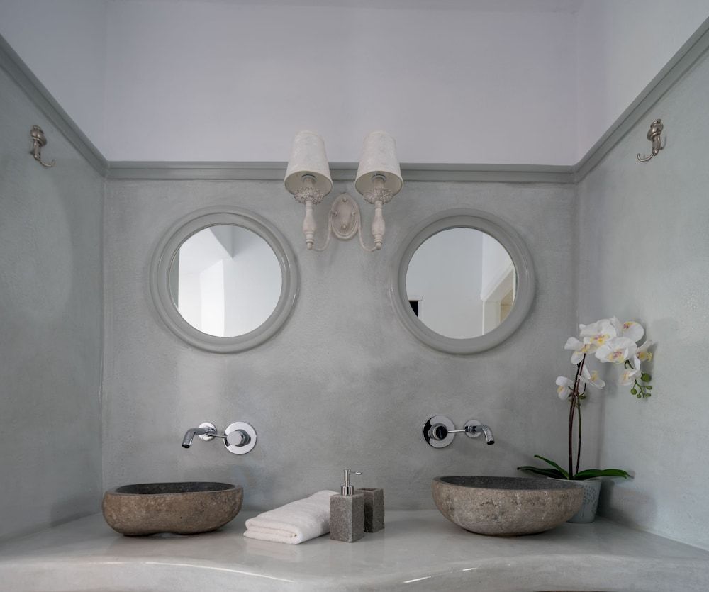 For All Seasons Mansion Grand Apartment 12