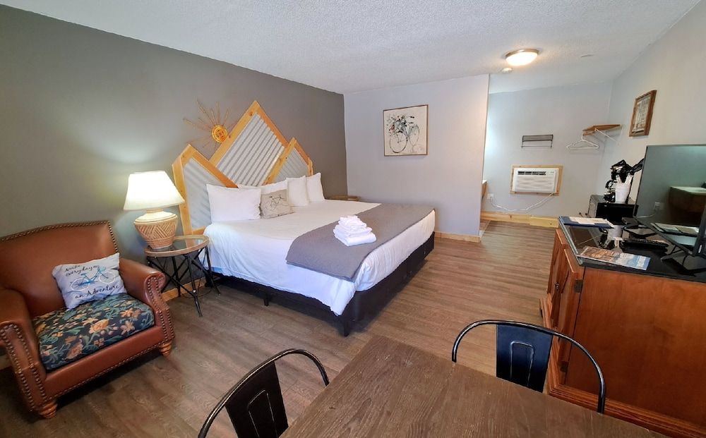 Signature Room, 1 King Bed