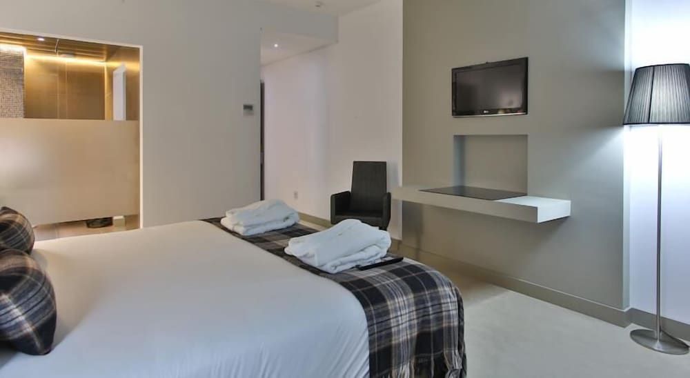 Delfim Douro Hotel Deluxe Double Room, 1 Double Bed, River View 2