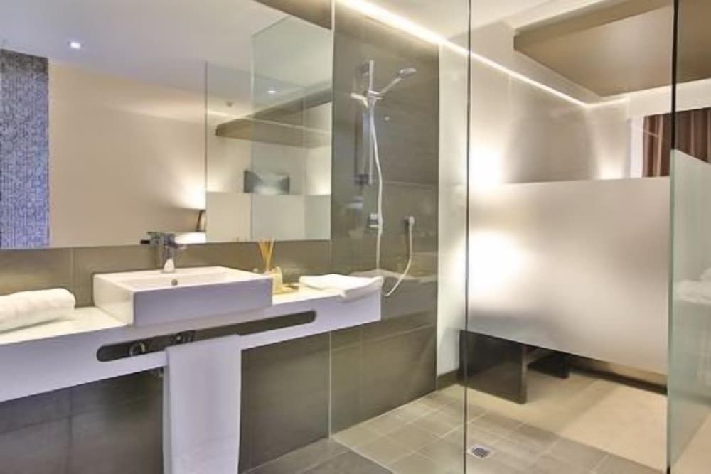 Delfim Douro Hotel Deluxe Suite, River View 7