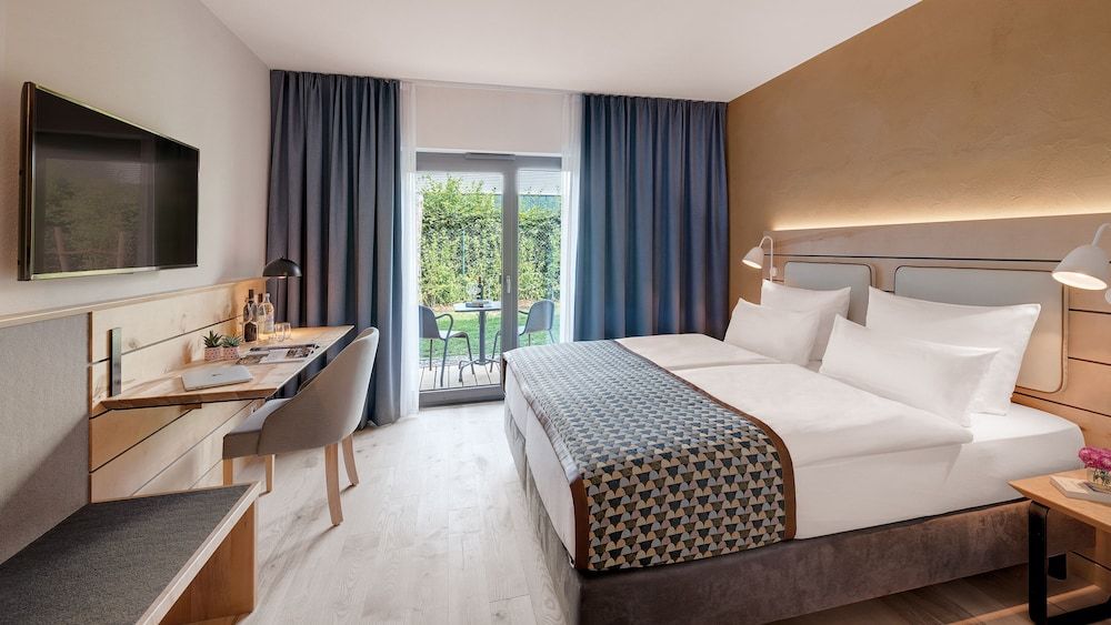 Walhalla Hotel Regensburg @ Hoeferer Premium Double Room 5