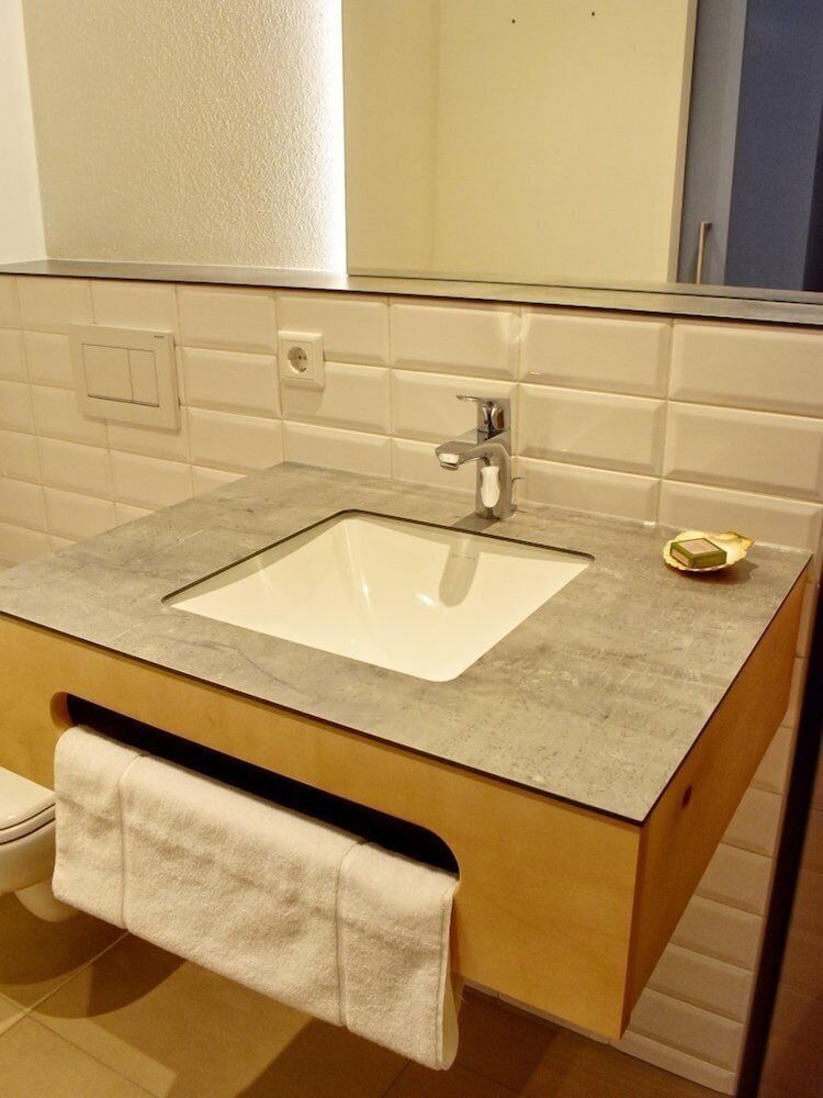 Walhalla Hotel Regensburg @ Hoeferer Premium Double Room 7