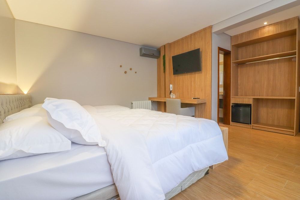 Pousada Bella Viena Deluxe Quadruple Room 6