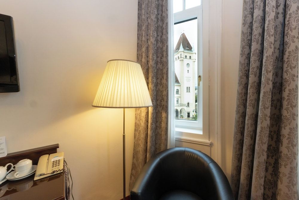 Hotel Viktoria Schönbrunn Double Room 14