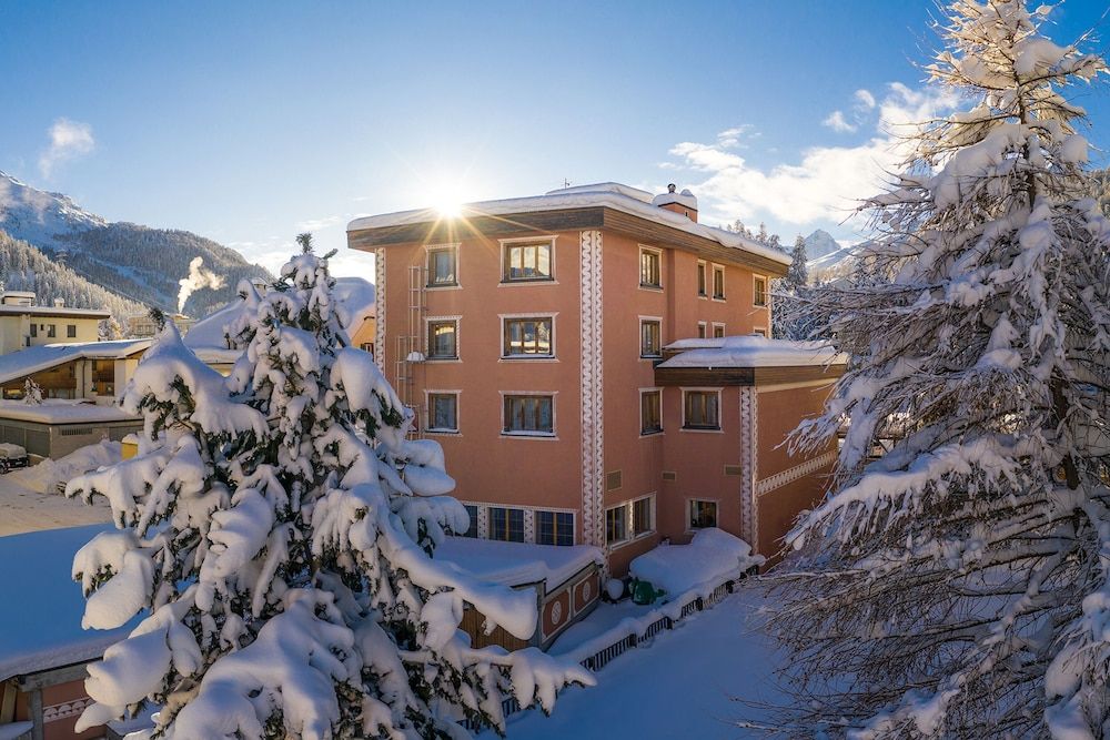 undefined Hotel Corvatsch 7