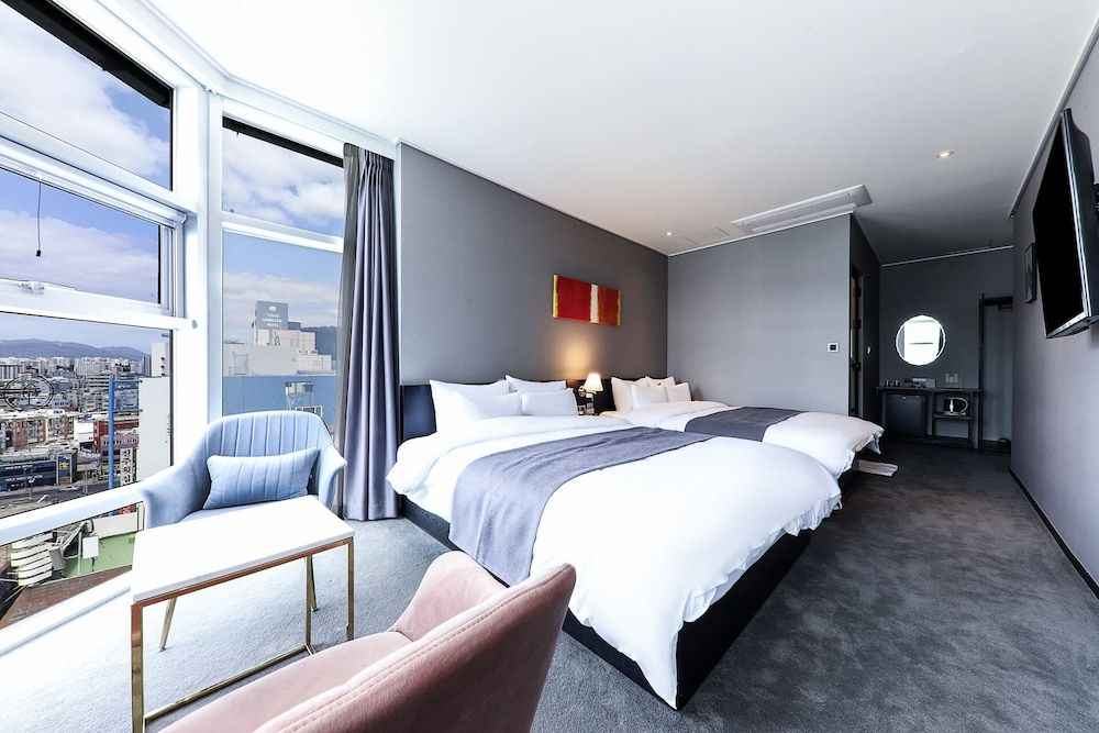 undefined Ocean the point Hotel 4