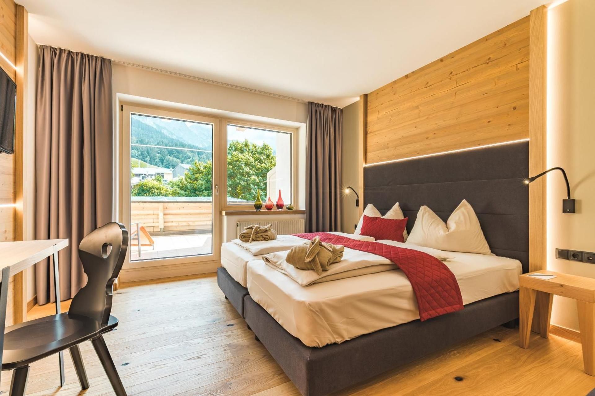 Double Room with Mountain View