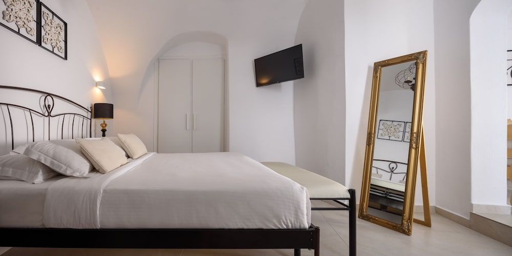 Apartment (Outdoor Hot Tub)
