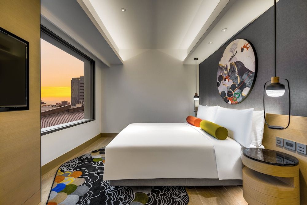Suite, 1 King Bed