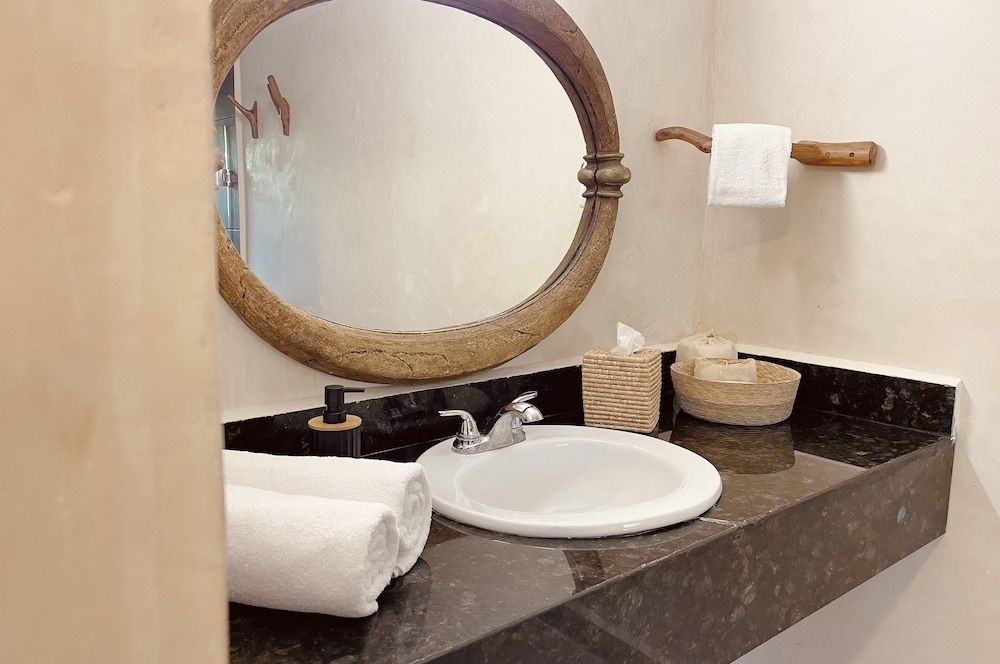 Akalki Hotel y Centro Holistico Villa Laguna 8