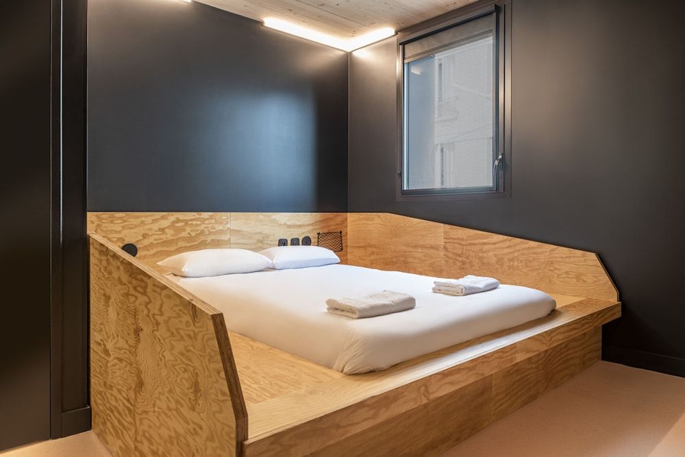 Private Ensuite Double Bedroom