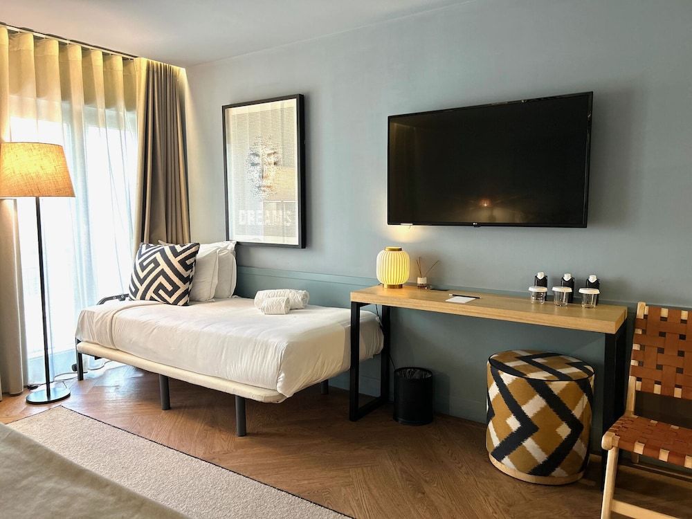 Basic Triple Room