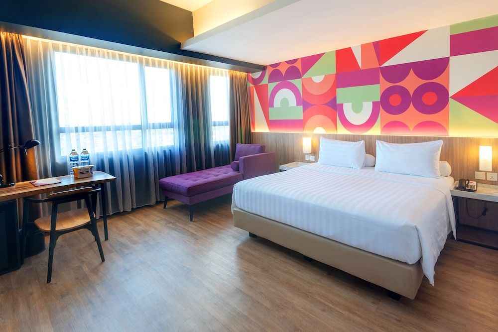 The Zuri Dumai Deluxe Double Room 2