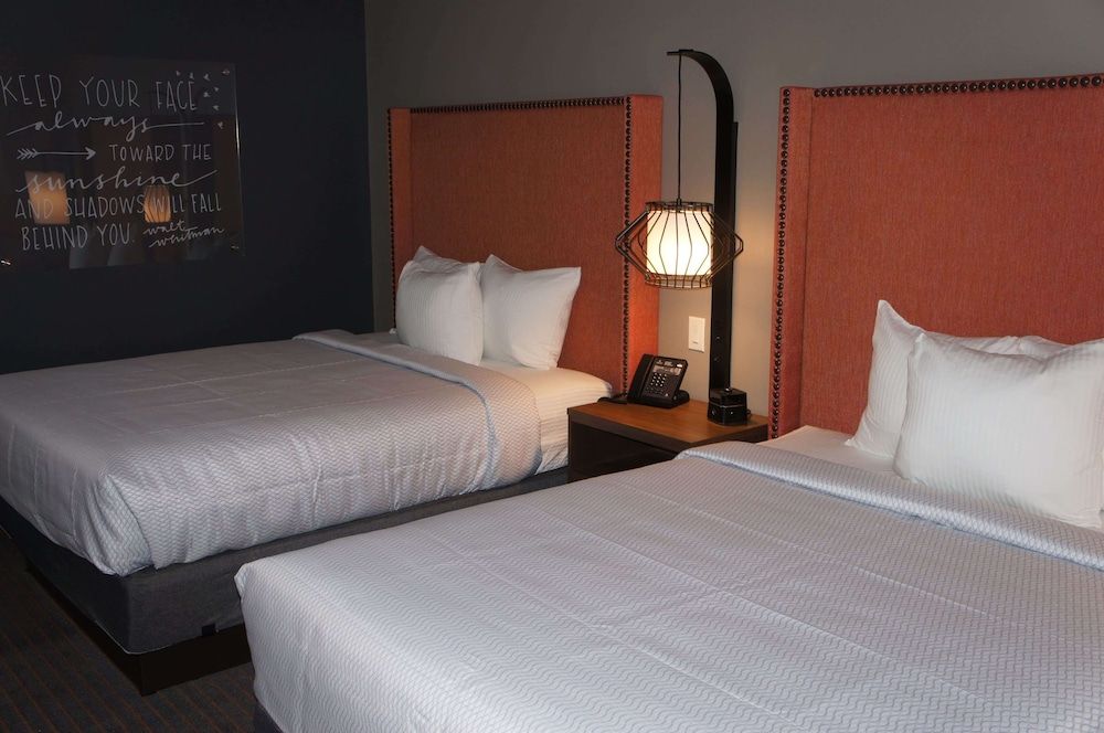 Room, 2 Queen Beds, Non Smoking
