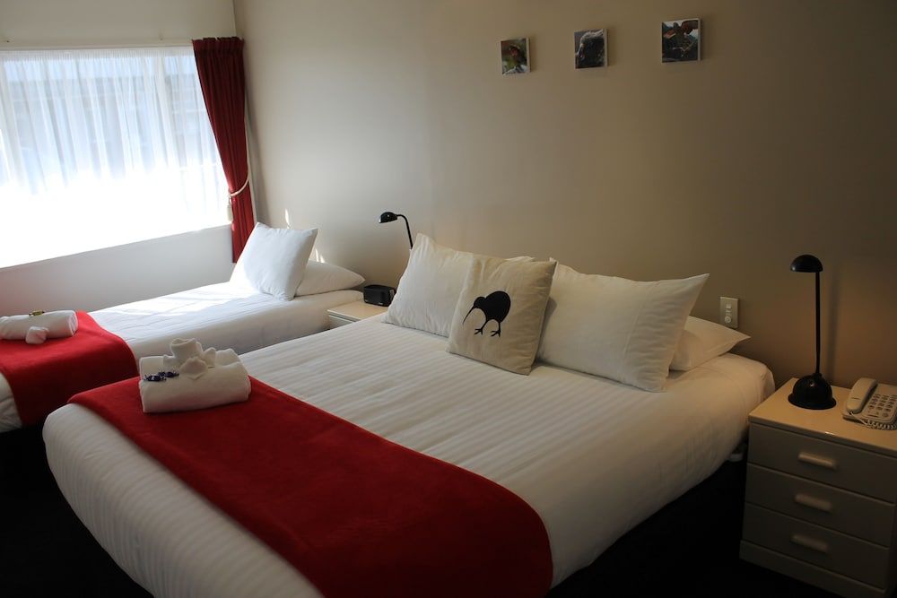 Superior Room, Kitchenette (Superior One Bedroom Unit)