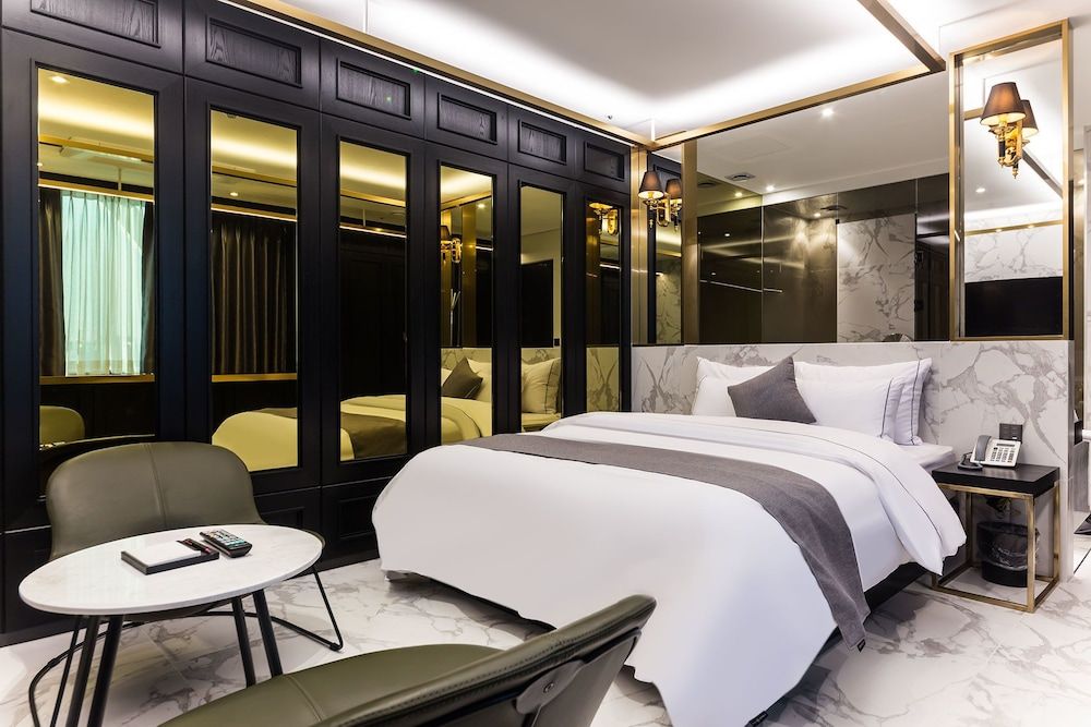 Yongin Astro Hotel Standard Double Room 2