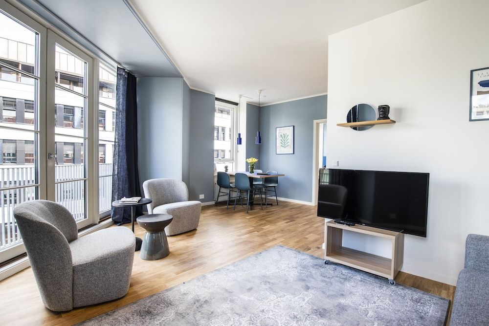 The Lakes apartments by Daniel&Jacob’s 1 bedroom swanky apartment 14