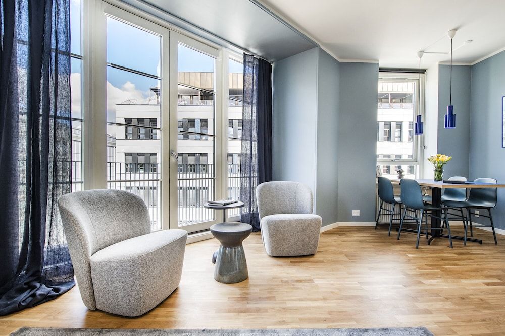 The Lakes apartments by Daniel&Jacob’s 1 bedroom swanky apartment 13