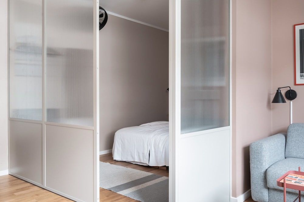 The Lakes apartments by Daniel&Jacob’s 1 Bedroom Apartment 24