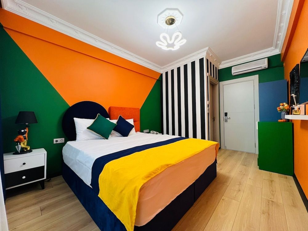 undefined Apex Hotel 4