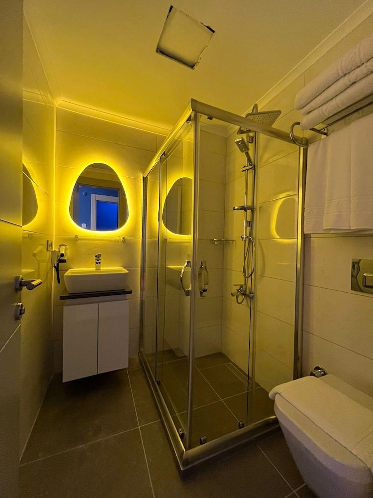 Apex Hotel Economy Double Room 11