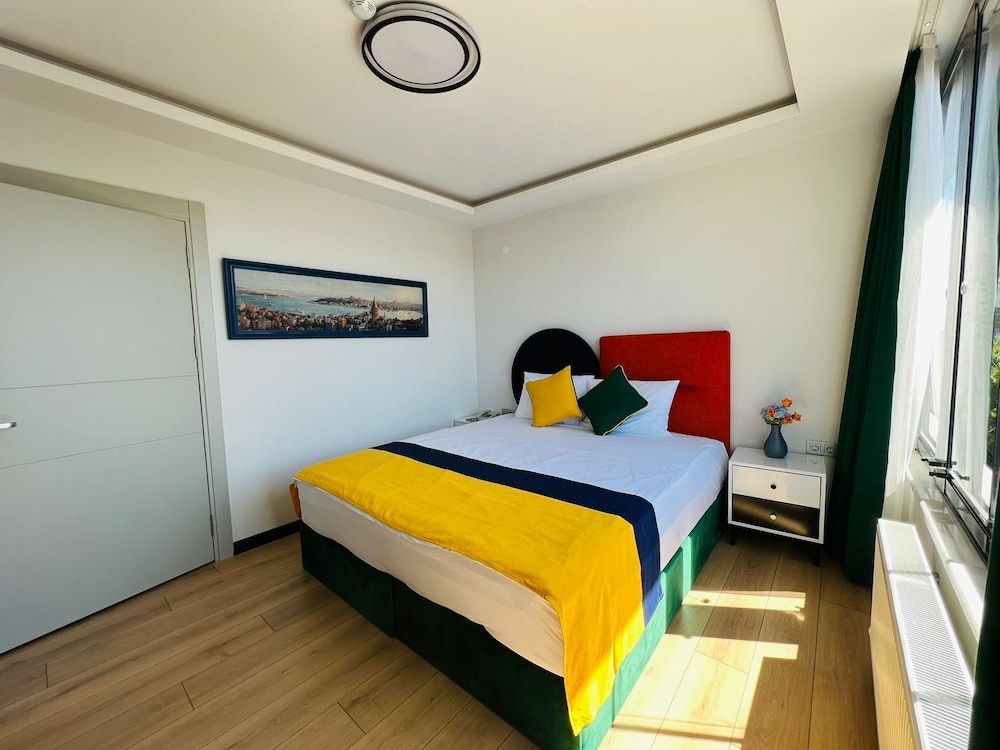 undefined Apex Hotel 9