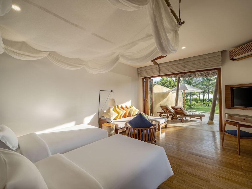 Ana Mandara Cam Ranh 1-Bedroom Pool Villa with 2 Single Beds 2